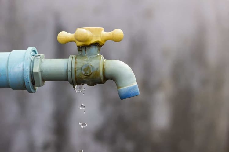 leaky outdoor faucet in tyler, tx