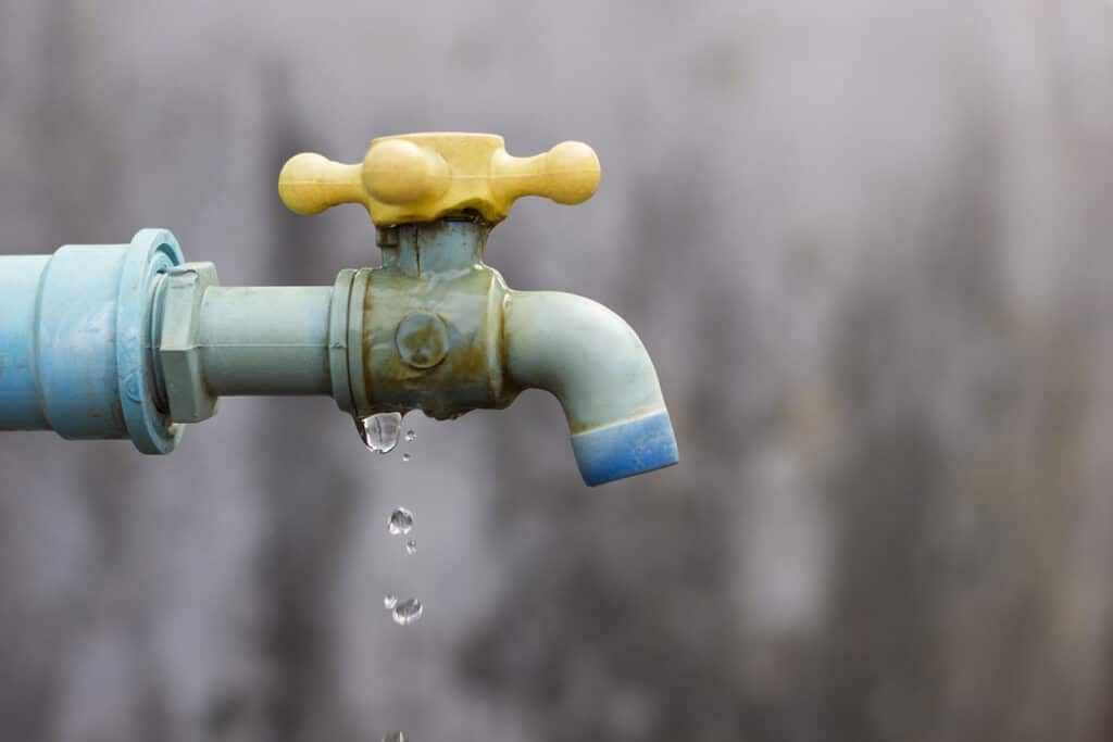 leaky outdoor faucet in tyler, tx